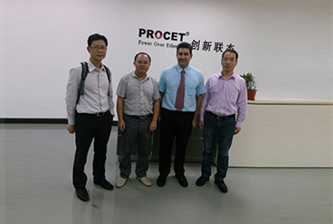British customers come to visit our factory